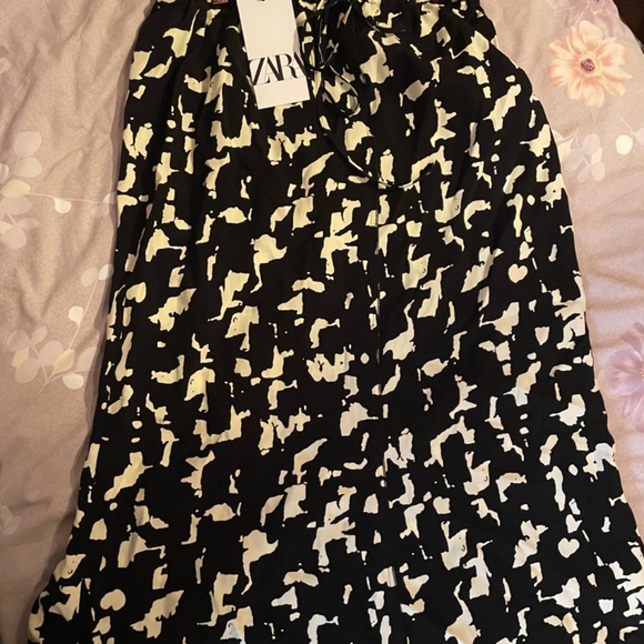 ZARA PRINTED MIDI SKIRT - Picture 2 of 5